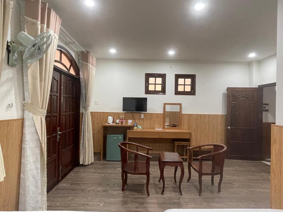 Khach San Mekong Star Hotel Vĩnh Long Екстериор снимка